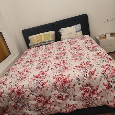 Modern Apartment In טיראנה מראה חיצוני תמונה